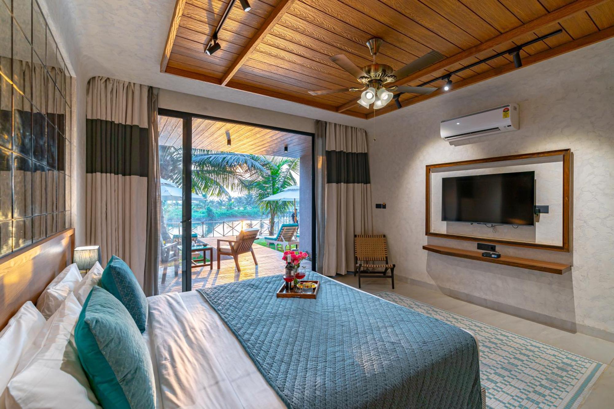 Riva Beach Resort Mandrem Ngoại thất bức ảnh